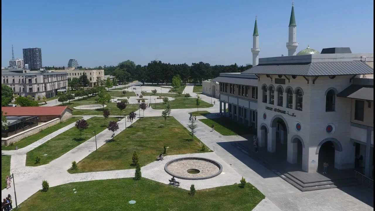 هندسة العمارة (الإنجليزية)